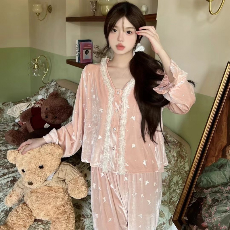Conjunto de ropa de dormir de  - Home Fragrance In French reseña y precio